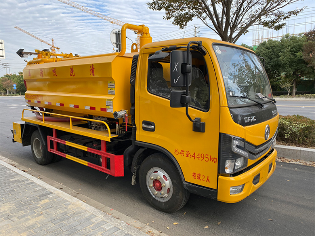 黔江清洗吸污车
